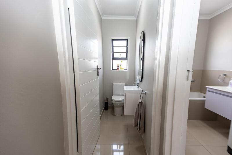 3 Bedroom Property for Sale in Lotus River Western Cape